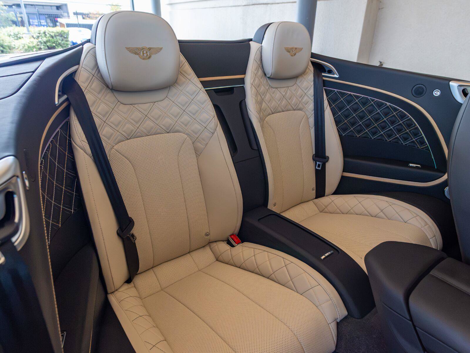 Used 2024 Bentley Continental GT Mulliner AWD/4WD image 52