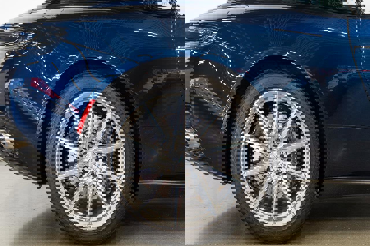 Used 2018 Aston Martin DB11 V12 image 36