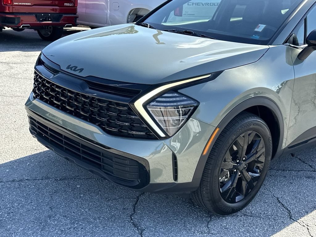 Certified 2025 Kia Sportage X-Line AWD/4WD image 9