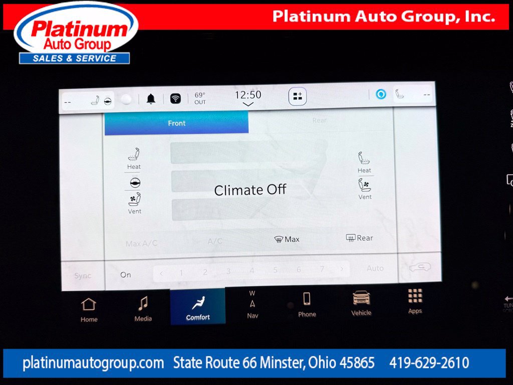 Used 2022 Jeep Wagoneer Series III AWD/4WD image 21