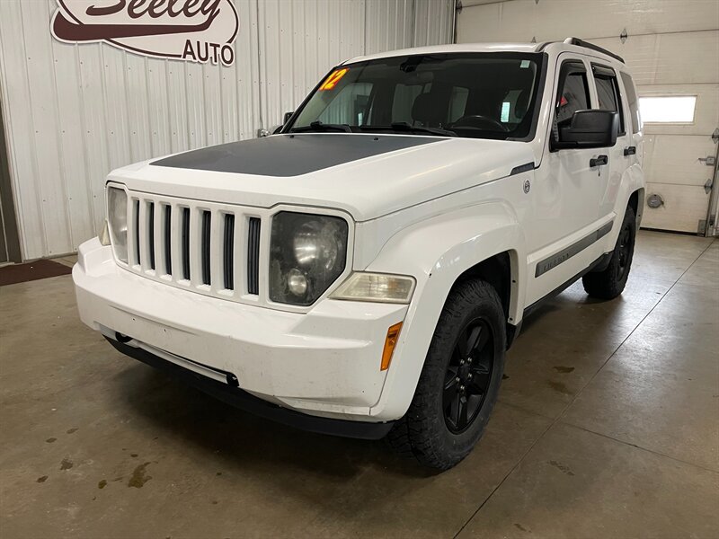 Used 2012 Jeep Liberty Arctic AWD/4WD image 2