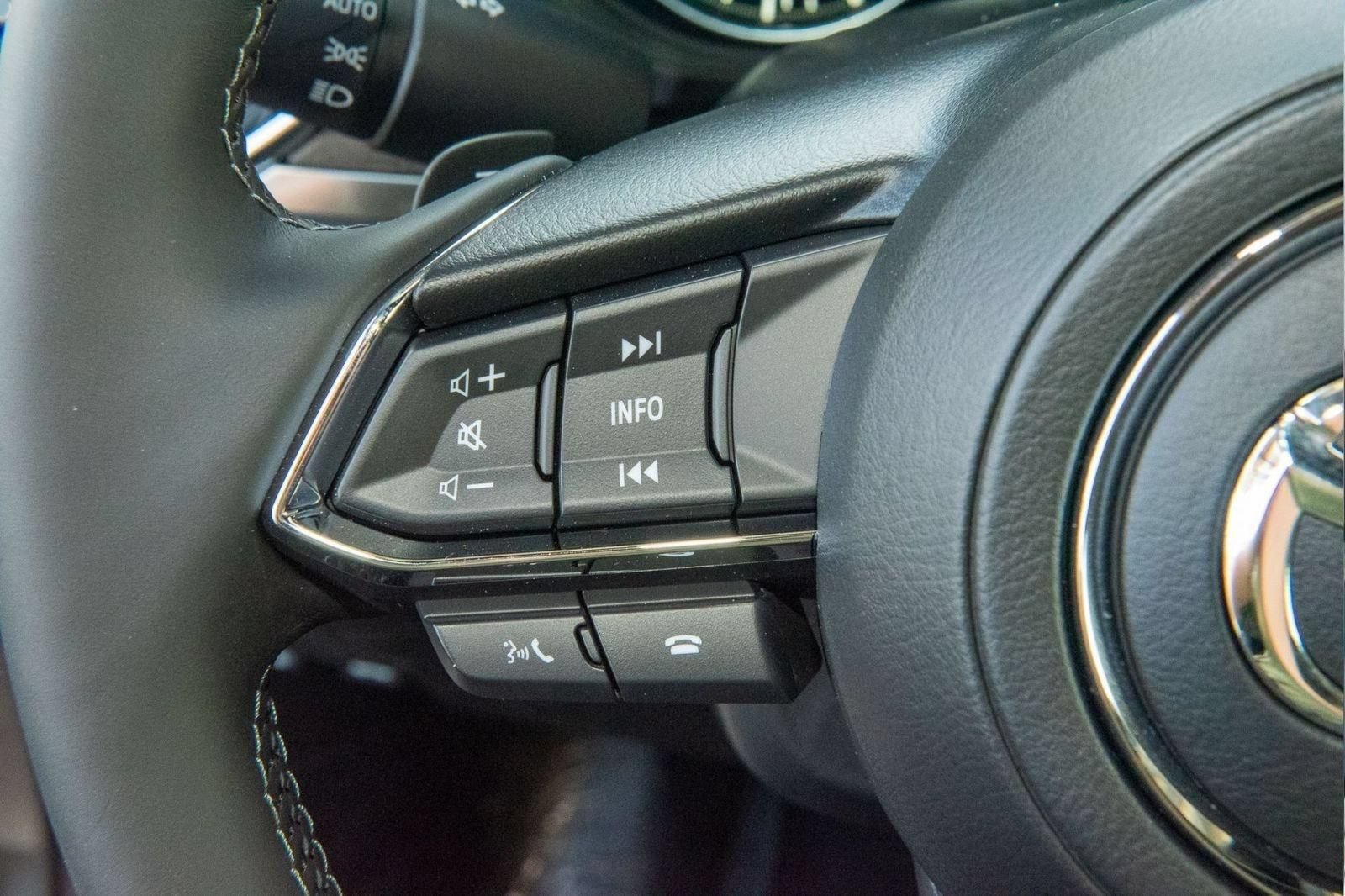 Used 2025 MAZDA CX-5 Signature AWD/4WD image 29