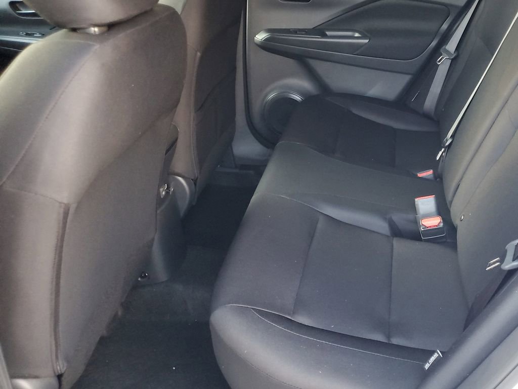 New 2025 Nissan Kicks Play S image 15