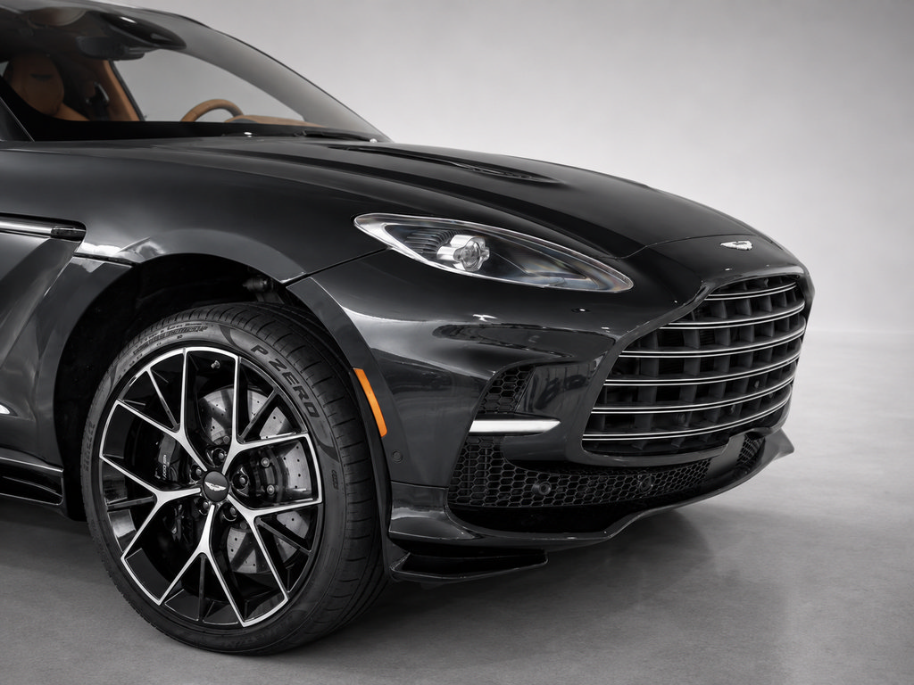New 2026 Aston Martin DBX 707 AWD/4WD image 8