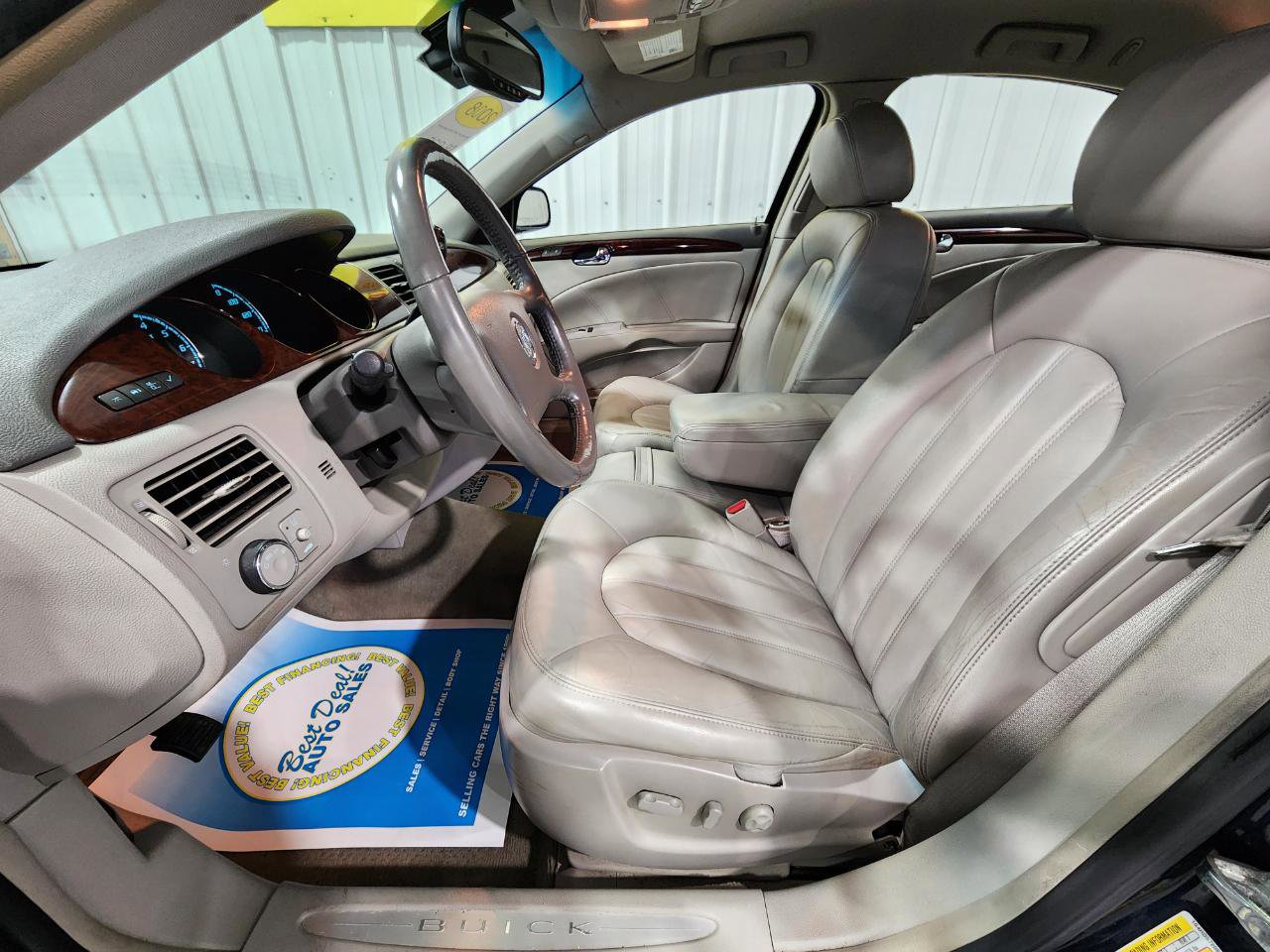 Used 2008 Buick Lucerne CXL w/ Ultra Confidence Package FWD image 13