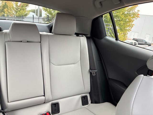 Used 2026 Toyota Prius XLE FWD image 18