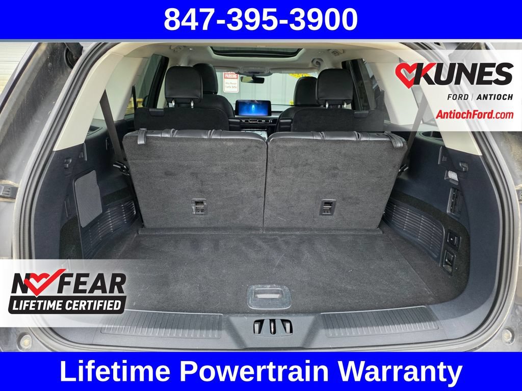 Used 2025 Lincoln Aviator AWD image 32