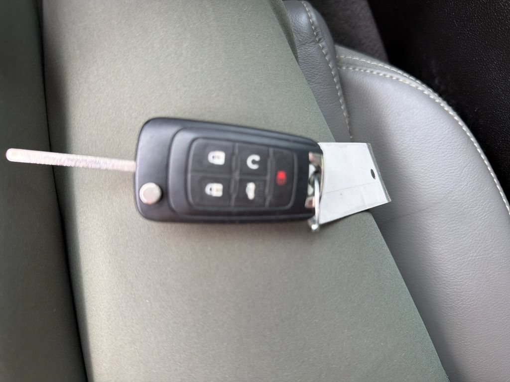 Used 2018 Chevrolet Impala LT w/ LT Leather Package FWD image 19