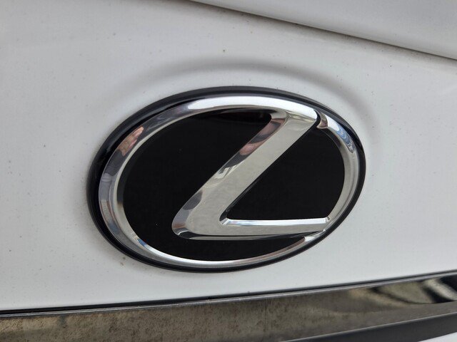 Used 2021 Lexus ES 350 F Sport w/ Accessory Package 2 FWD image 31