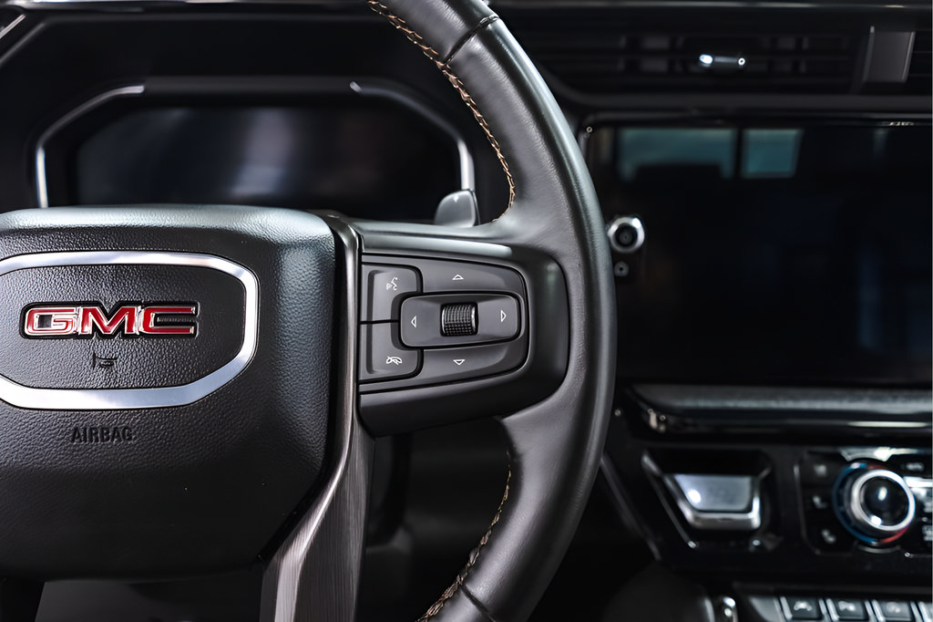 Used 2024 GMC Sierra 1500 AT4 w/ AT4 Preferred Package AWD/4WD image 13
