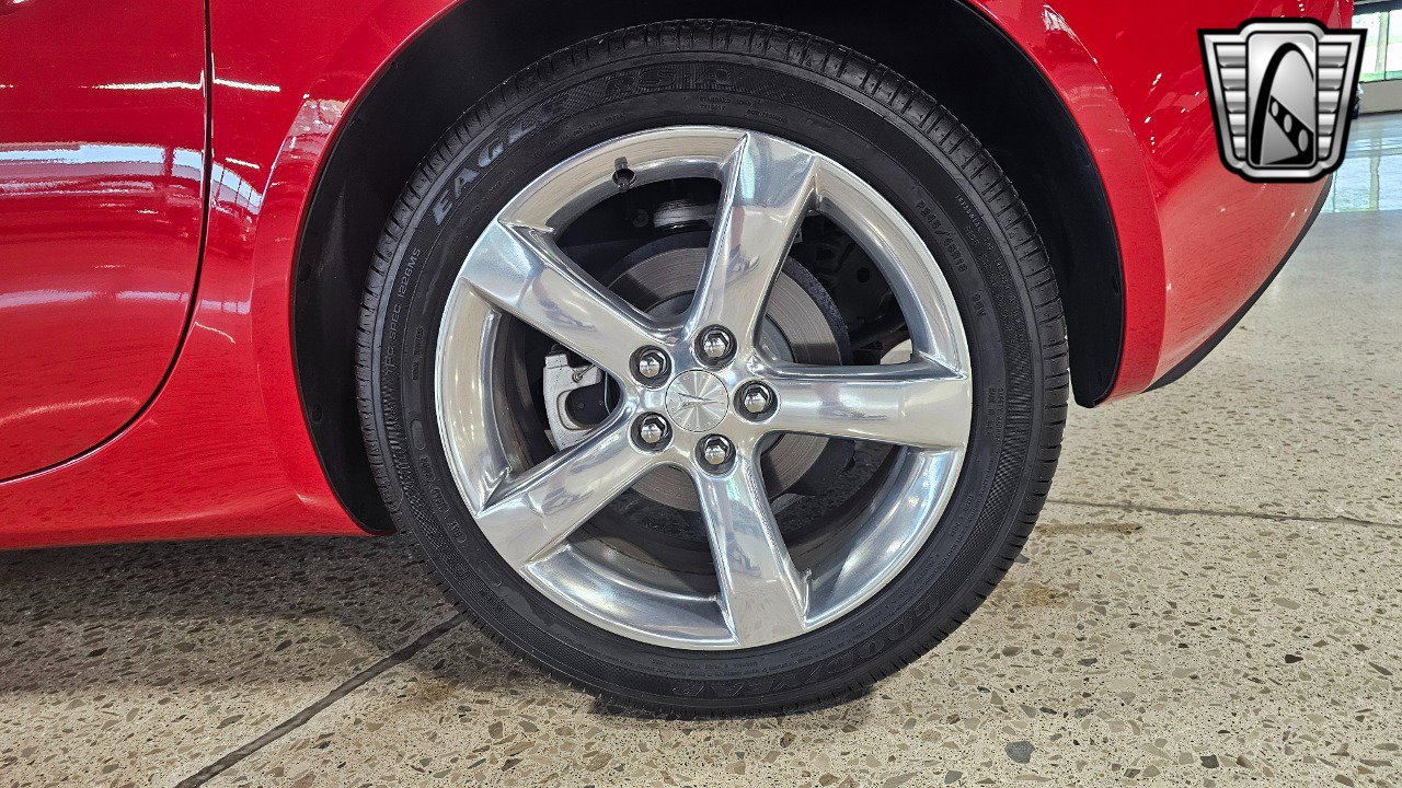 Used 2006 Pontiac Solstice Convertible w/ Premium Package image 11