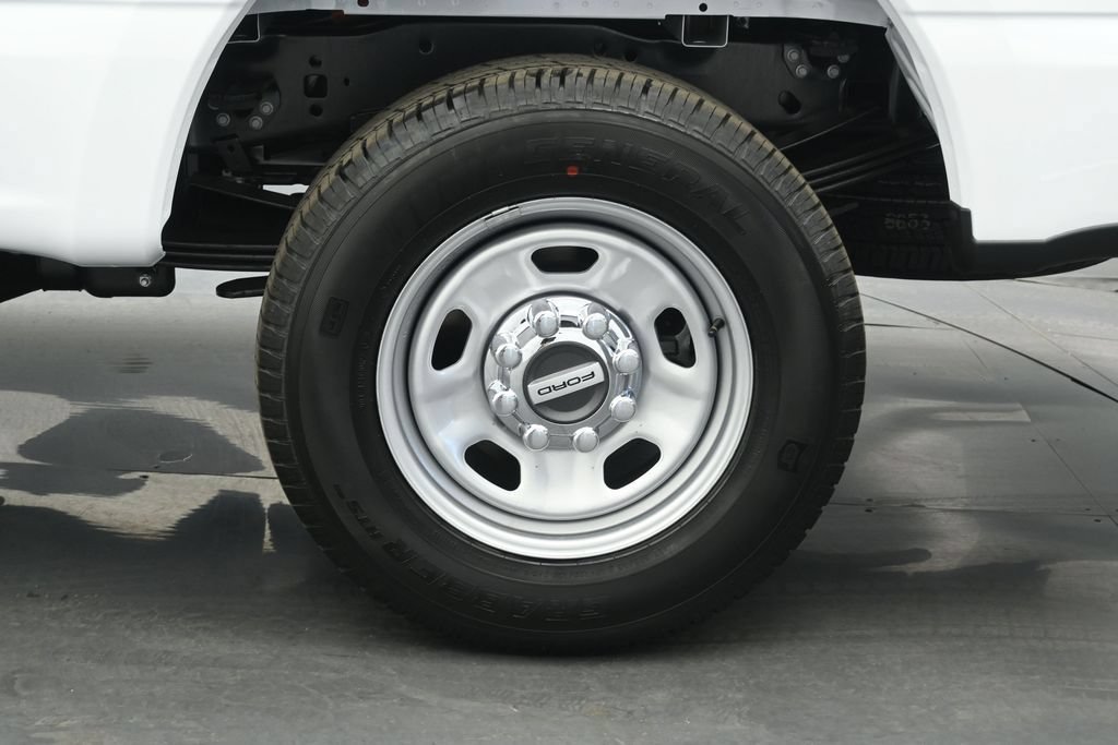 New 2026 Ford F350 XL w/ XL Chrome Package RWD image 14
