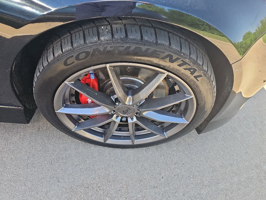 Used 2017 Chevrolet SS RWD image 26