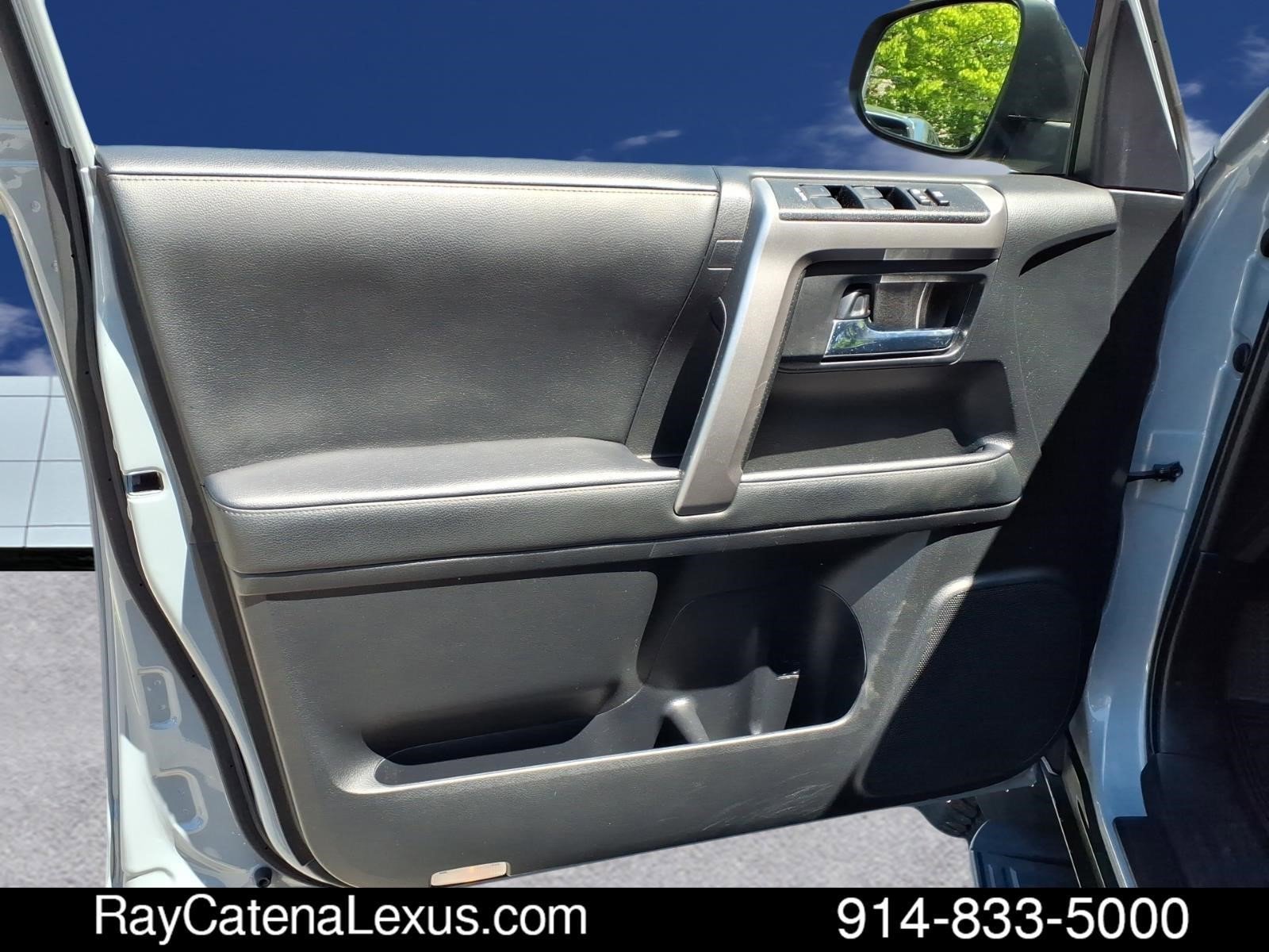 Used 2021 Toyota 4Runner Limited AWD/4WD image 10