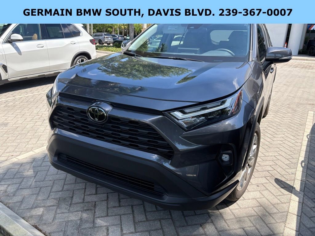 Used 2023 Toyota RAV4 XLE Premium image 2