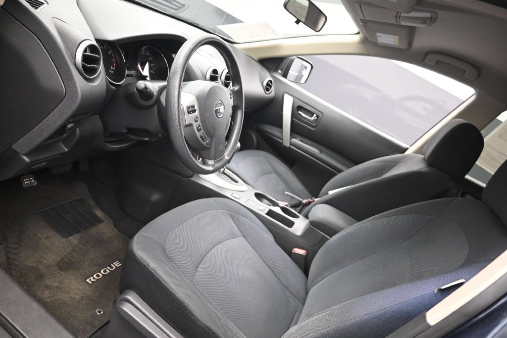 Used 2015 Nissan Rogue S w/ Convenience Package FWD image 16