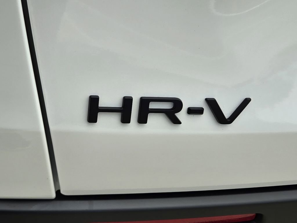 Certified 2026 Honda HR-V Sport image 11