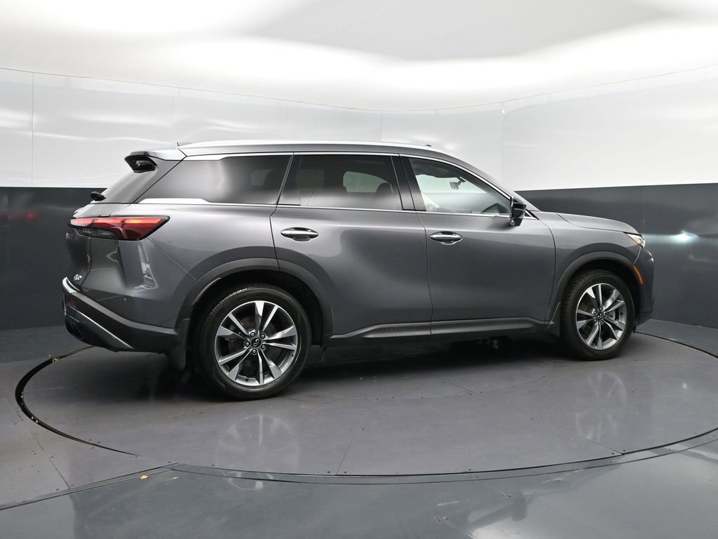 Certified 2023 INFINITI QX60 Luxe w/ Cargo Package FWD image 8