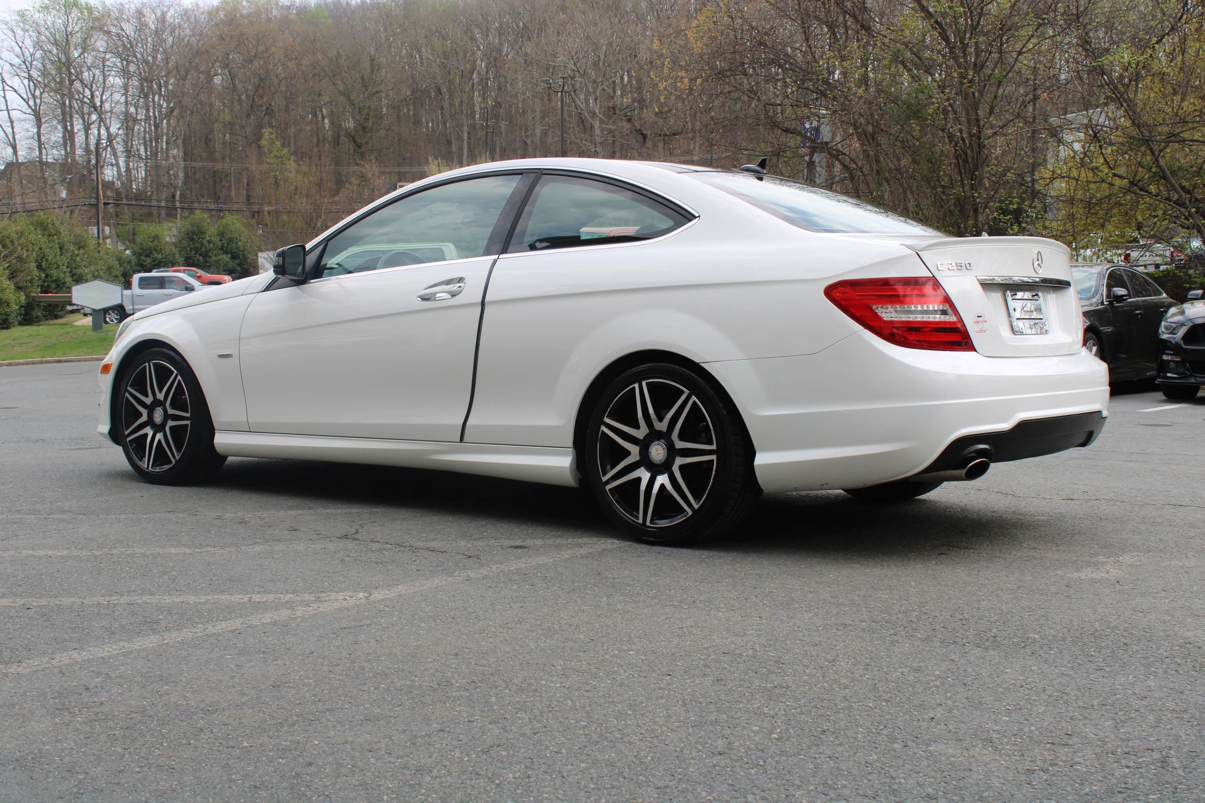 Used 2015 Mercedes-Benz C 250 Coupe w/ Sport Package image 4