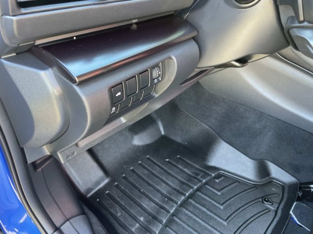 Used 2025 Subaru WRX Limited AWD/4WD image 23