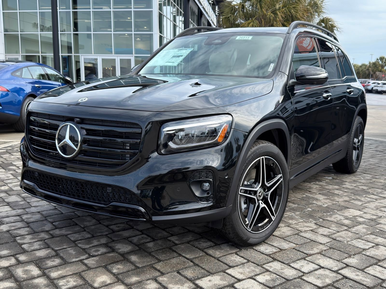 New 2026 Mercedes-Benz GLB 250 image 1