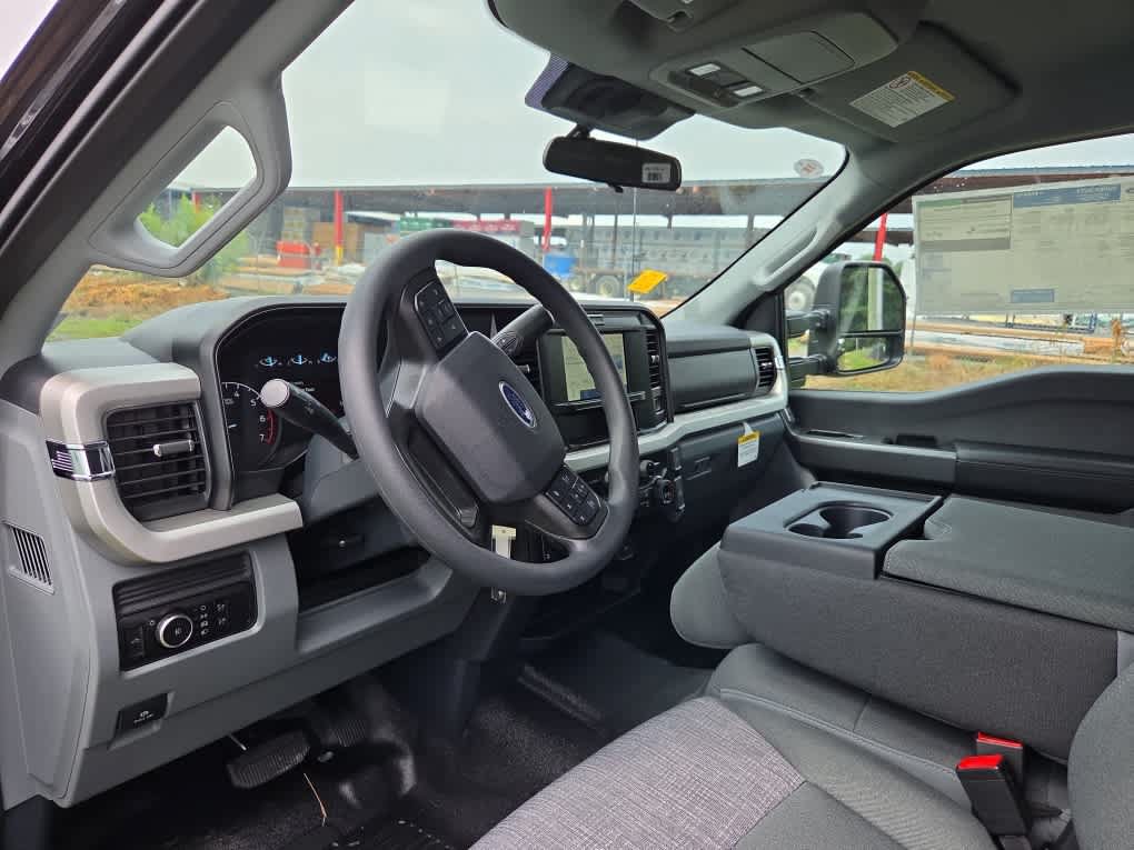 New 2026 Ford F350 XLT AWD/4WD image 28