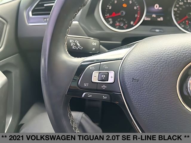 Used 2021 Volkswagen Tiguan SE R-Line w/ 3rd Row Seat Package AWD/4WD image 27
