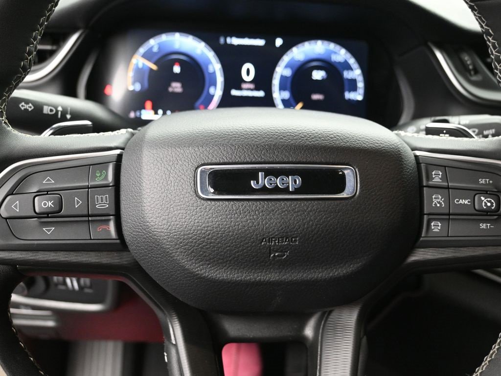 Used 2024 Jeep Grand Cherokee L Altitude image 15
