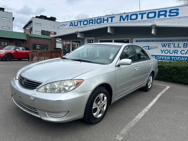 Used 2005 Toyota Camry FWD image 1