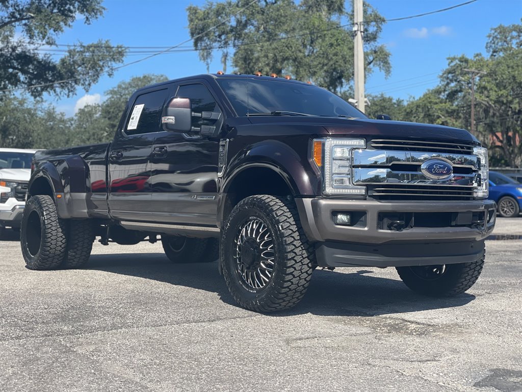 Used 2018 Ford F450 King Ranch w/ King Ranch Ultimate Package AWD/4WD image 12