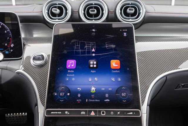 Used 2025 Mercedes-Benz GLC 43 AMG 4MATIC image 25