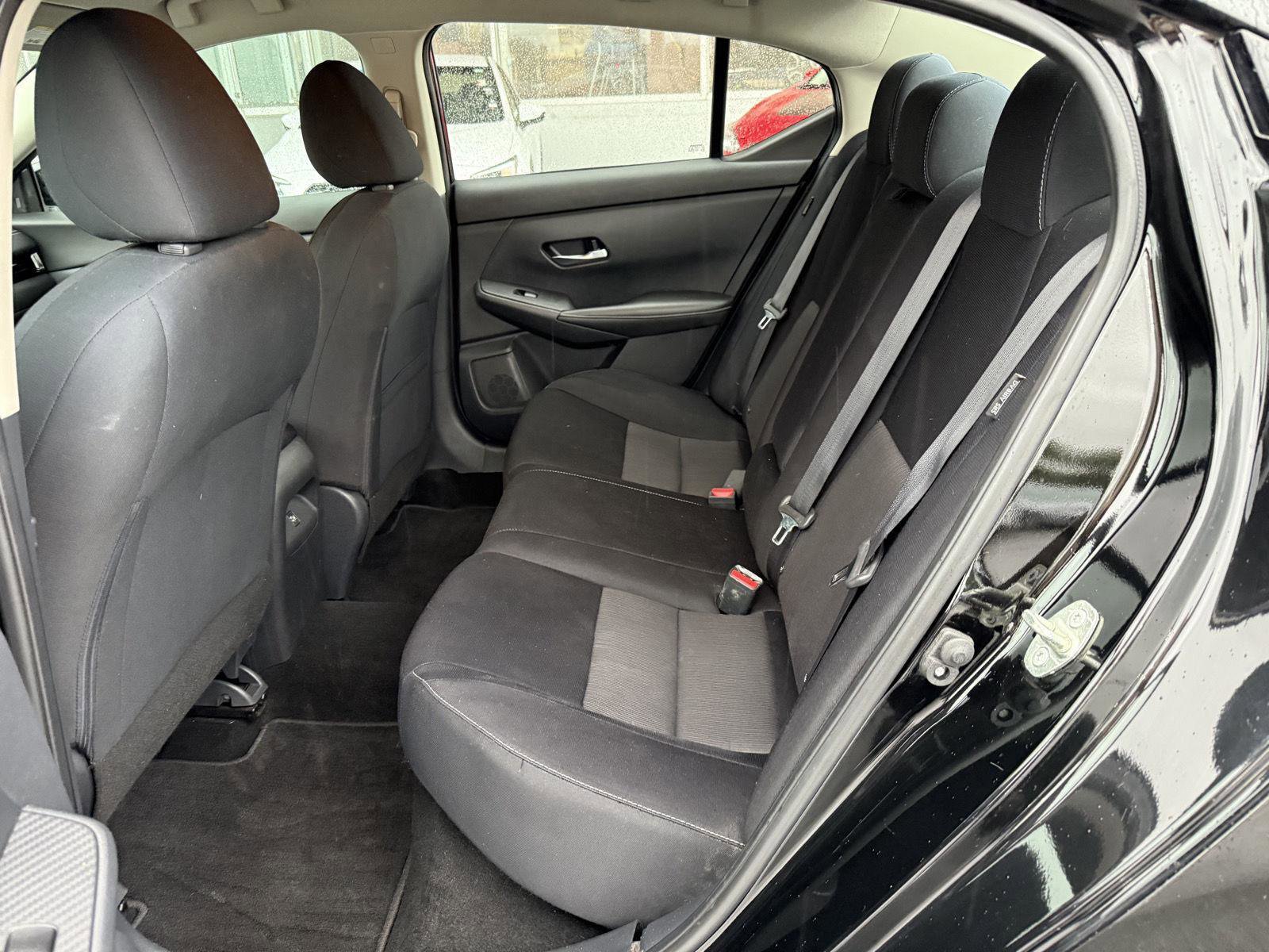 Used 2021 Nissan Sentra SV image 24