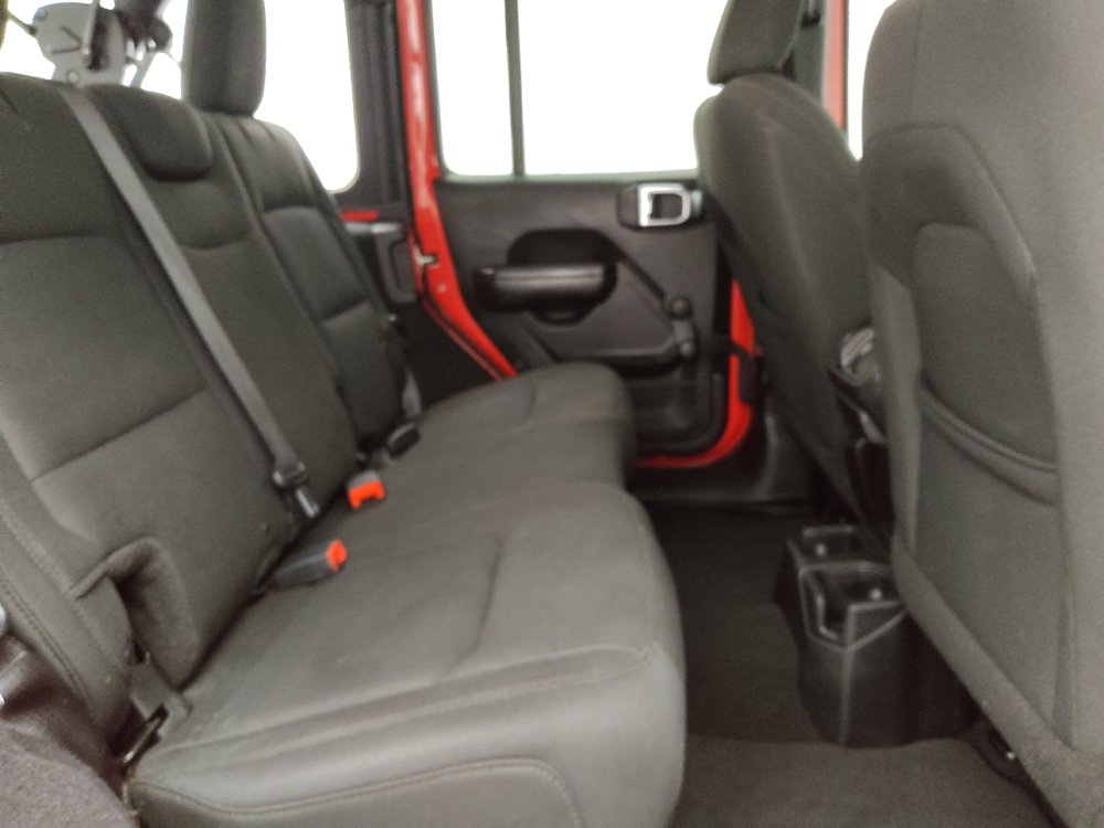 Used 2018 Jeep Wrangler Unlimited Sport image 19
