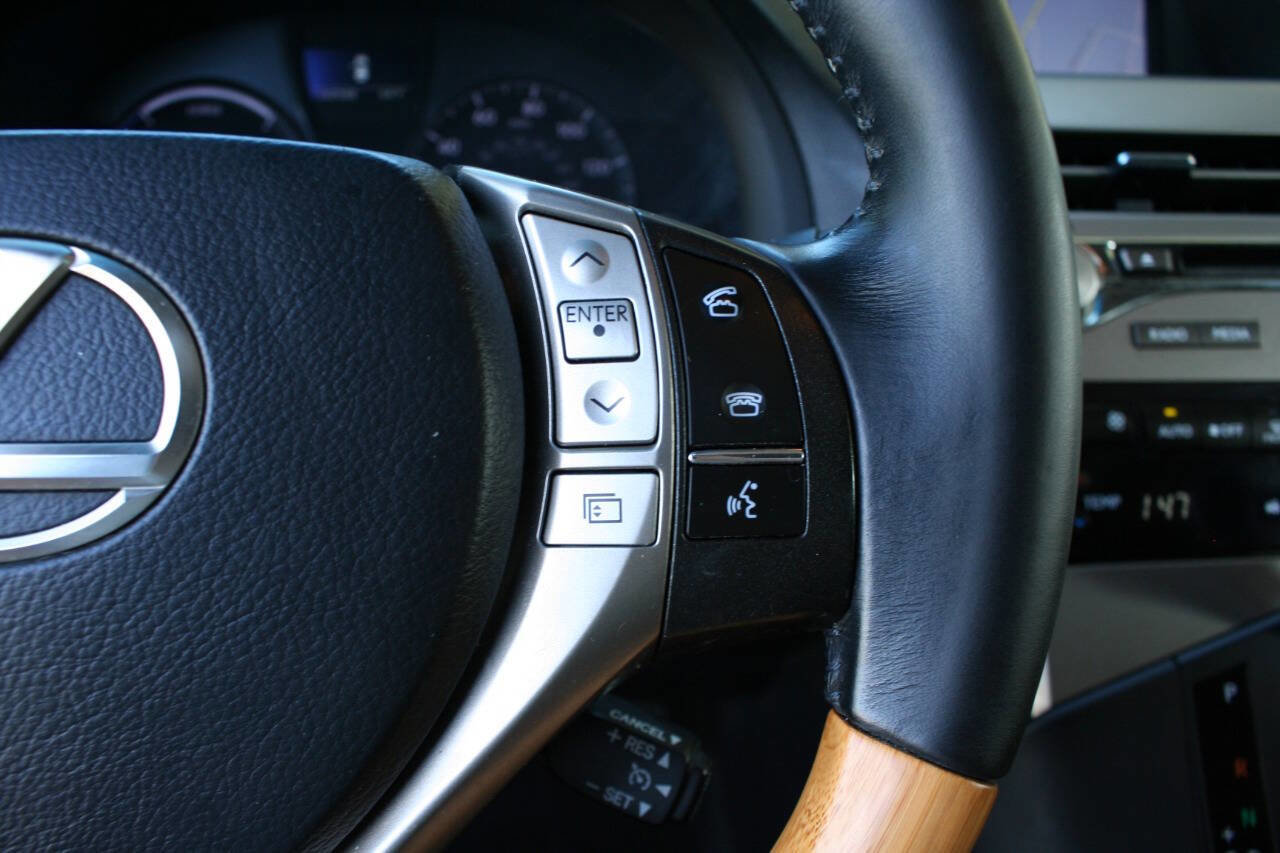 Used 2014 Lexus RX 450h AWD image 20