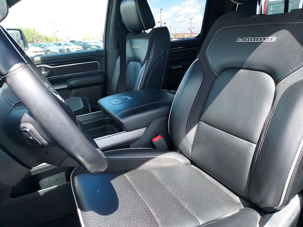 Used 2021 RAM 1500 Laramie w/ Sport Appearance Package image 17