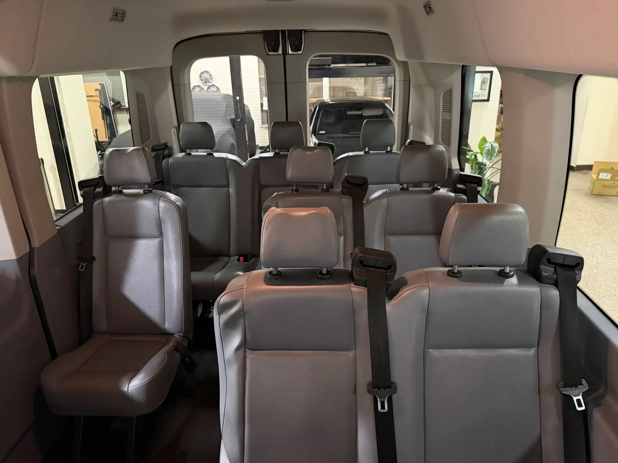 Used 2019 Ford Transit 150 XL RWD image 39