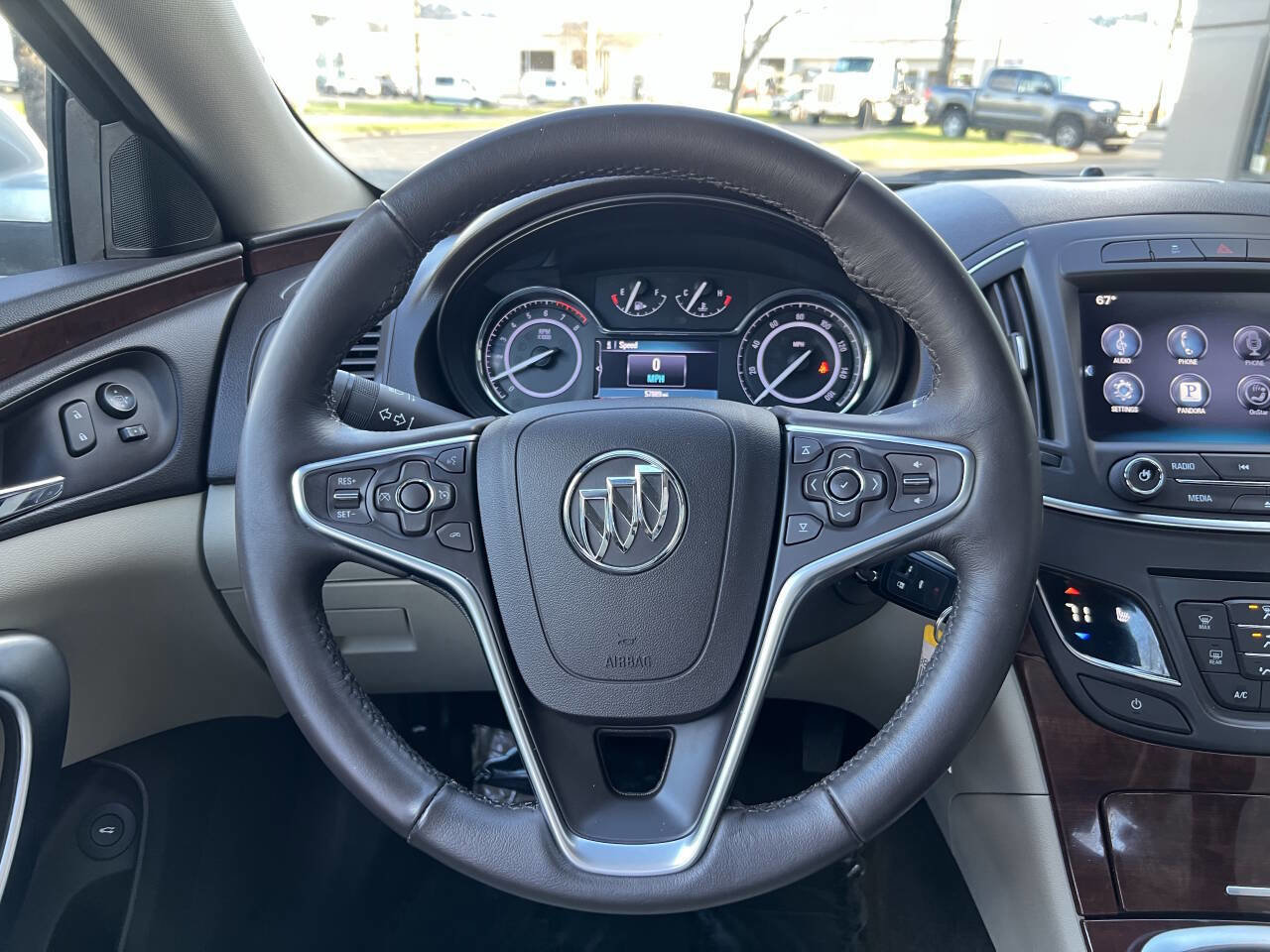 Used 2014 Buick Regal image 16