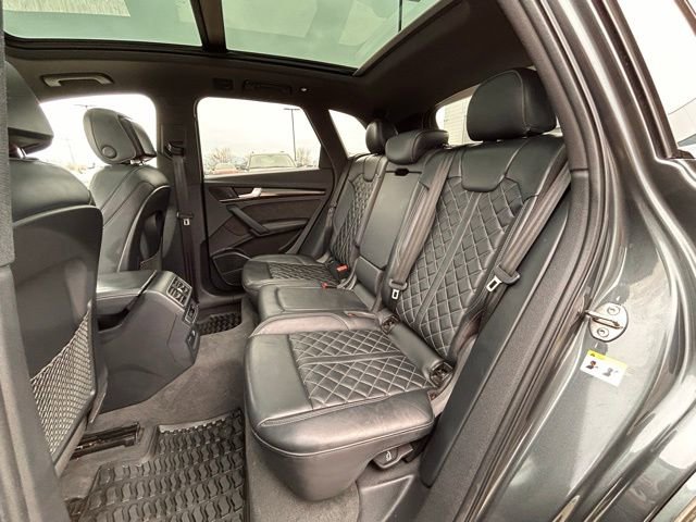 Used 2019 Audi SQ5 Premium Plus w/ Premium Plus Package AWD/4WD image 43