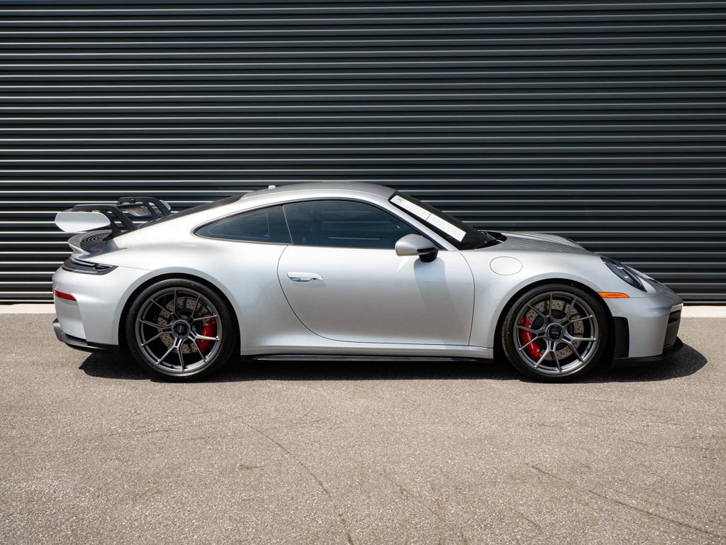 Used 2026 Porsche 911 GT3 RWD image 23