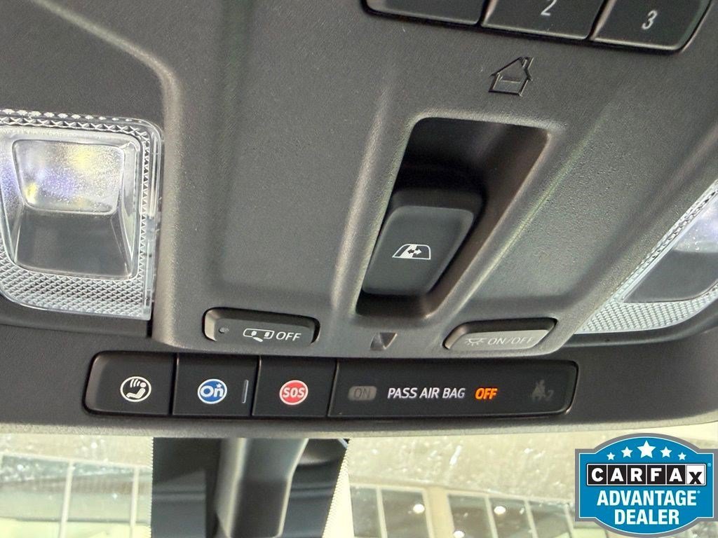 Certified 2023 Chevrolet Silverado 3500 High Country AWD/4WD image 21