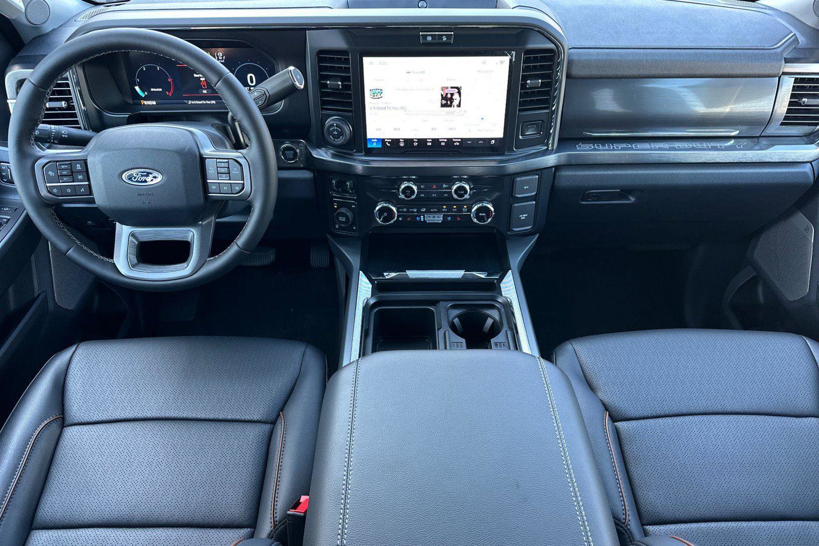 New 2025 Ford F350 Lariat w/ Lariat Ultimate Package image 10