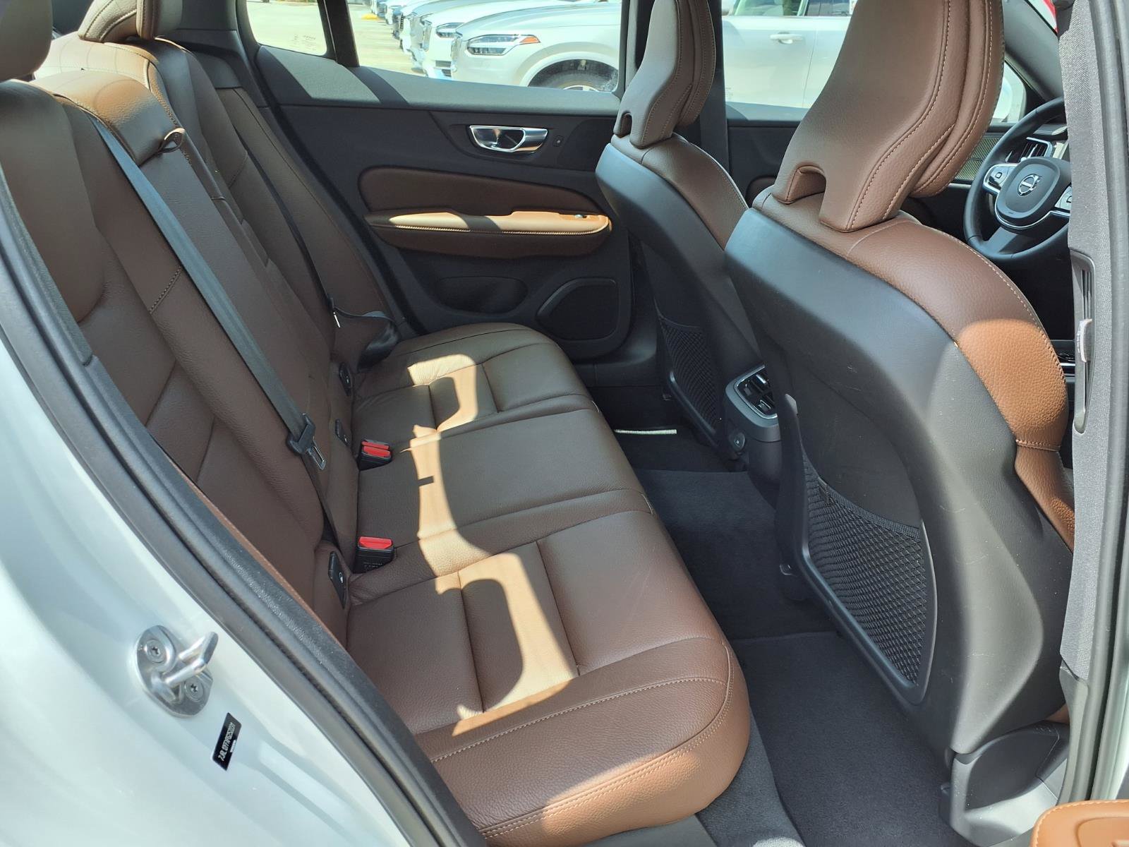 Certified 2023 Volvo S60 B5 Ultimate w/ Protection Package Premier FWD image 15