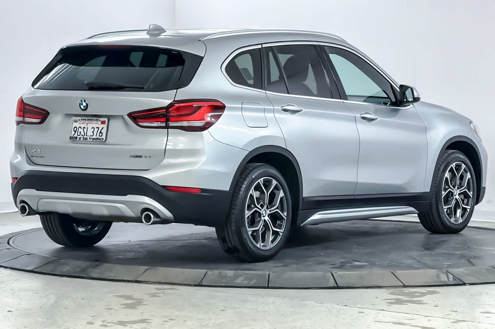 Used 2020 BMW X1 sDrive28i w/ Premium Package FWD image 2