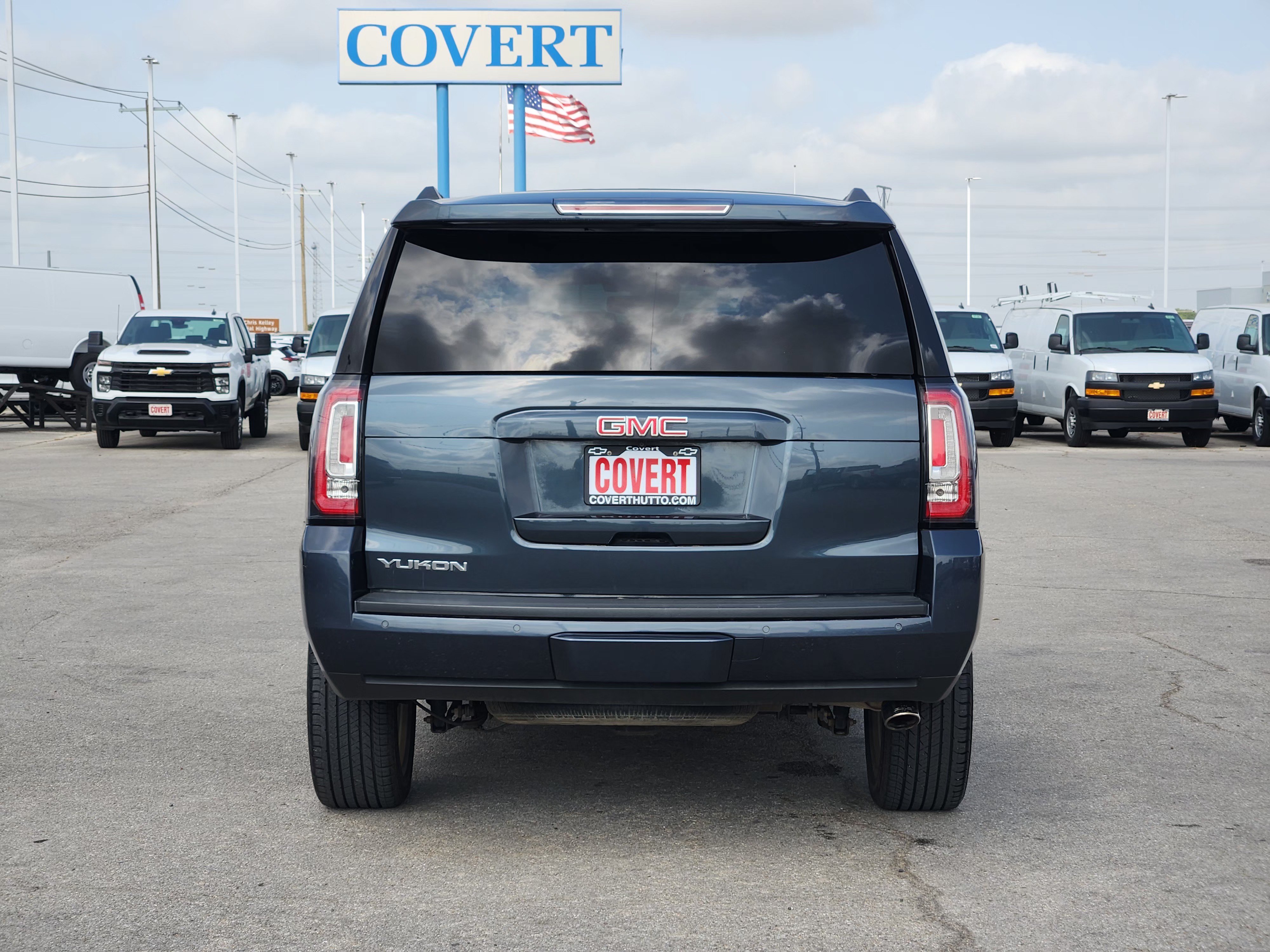 Used 2020 GMC Yukon SLT w/ Premium Edition RWD image 6