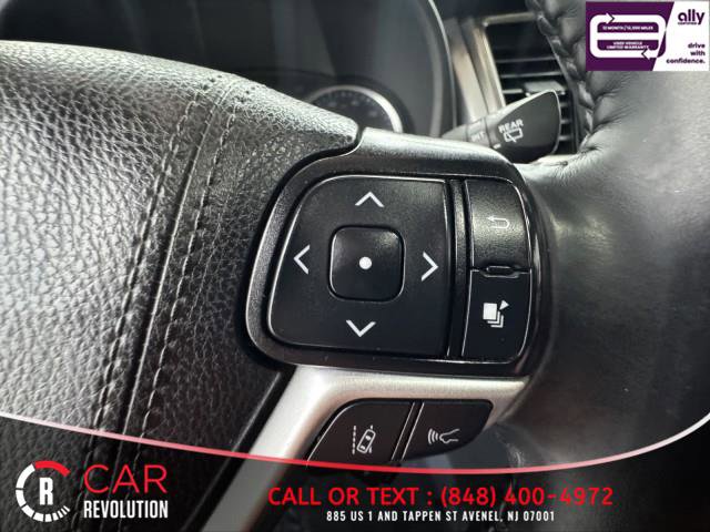 Used 2019 Toyota Highlander Plus image 19