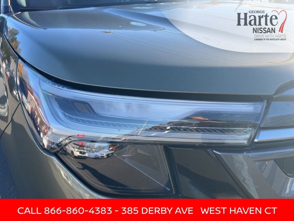 Used 2025 Subaru Forester Limited image 42