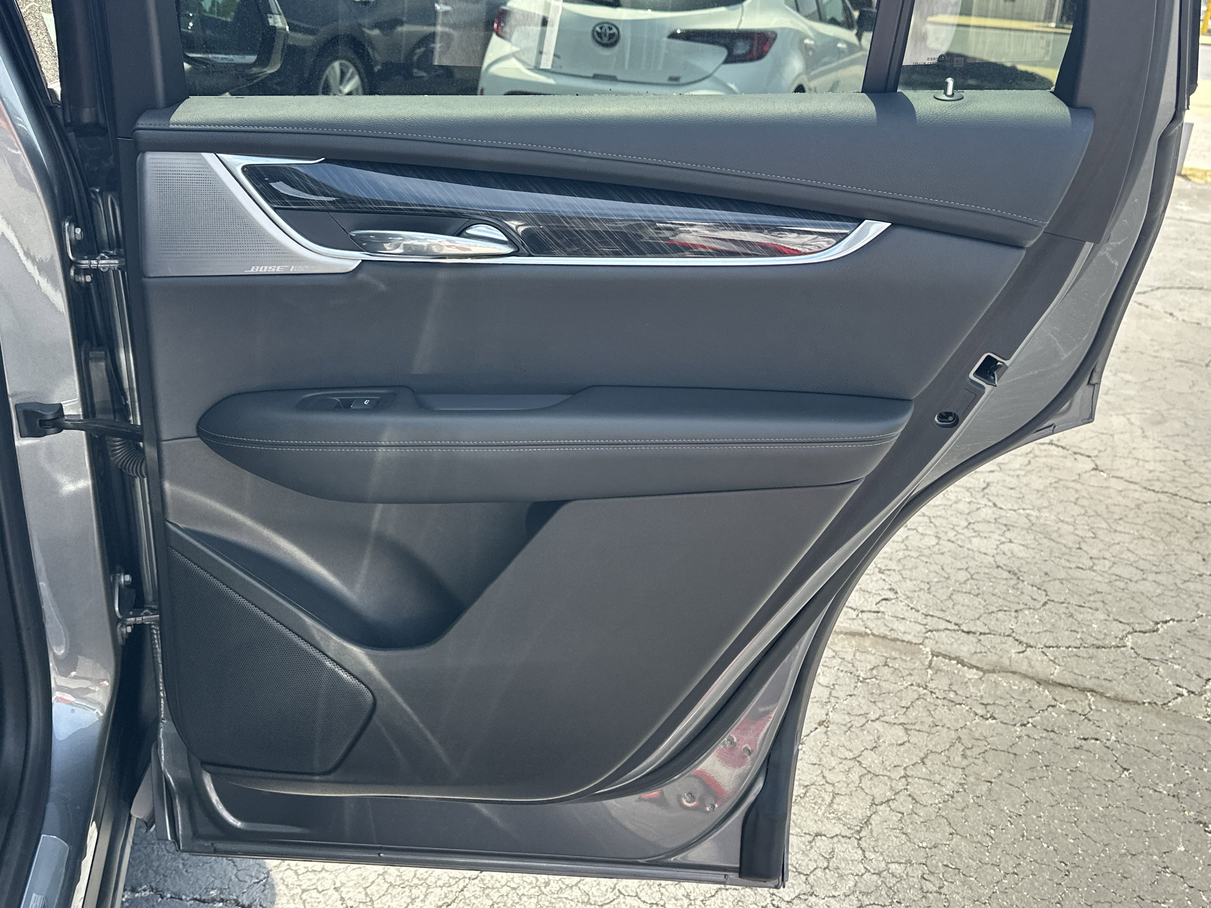 Used 2021 Cadillac XT6 Premium Luxury image 17