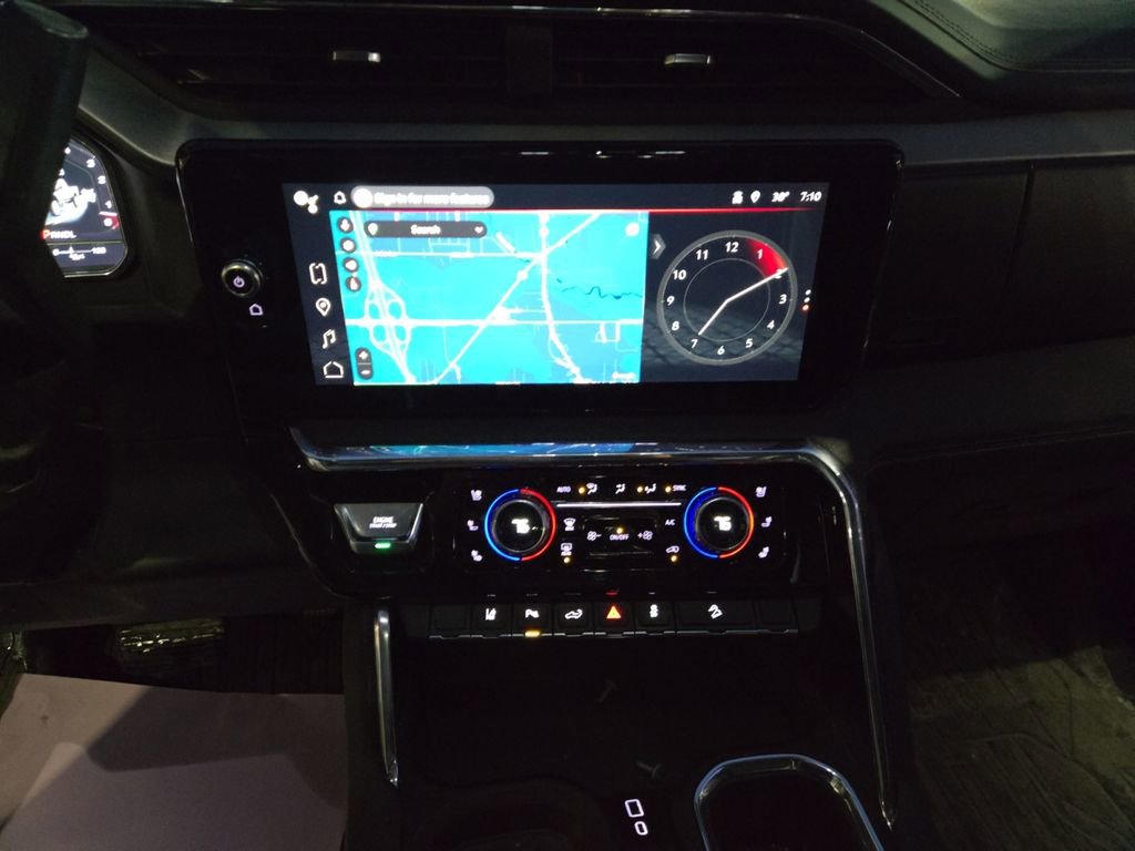 Certified 2025 GMC Sierra 3500 Denali w/ Denali Reserve Package image 15