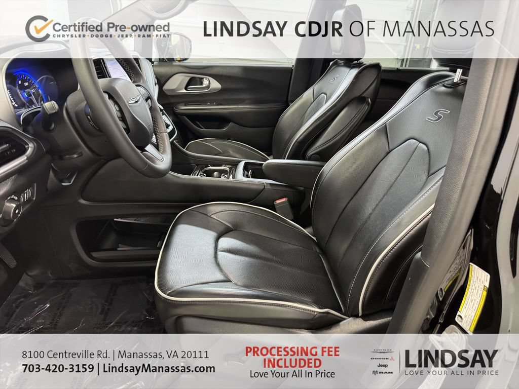 Certified 2025 Chrysler Pacifica Limited FWD image 20
