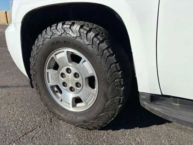 Used 2010 Chevrolet Tahoe LS w/ Skid Plate Package image 8